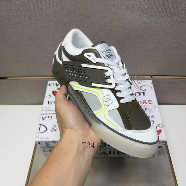 Picture of Dolce Gabbana Shoes _SKUDGsz38-44h12374210
